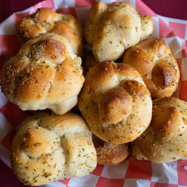 Garlic Knots.